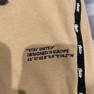 Women Medium tan joggers